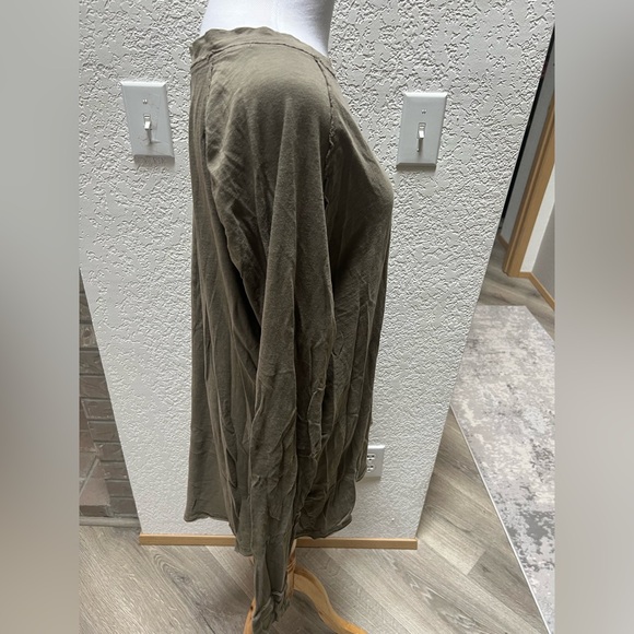 Free People We The Free Arden Tee Long Sleeve Army Green Large - Picture 6 of 9